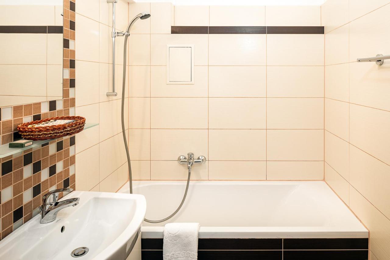 Bhg Apartments Praha Eksteriør bilde